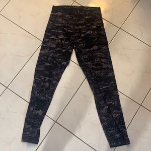 Lululemon align pant size 6
